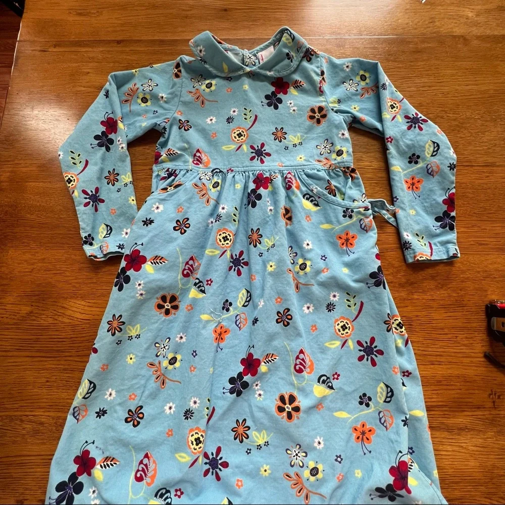 ⭐️ Vintage Hanna Anderson Corduroy Dress Near and Far sz 140 floral print